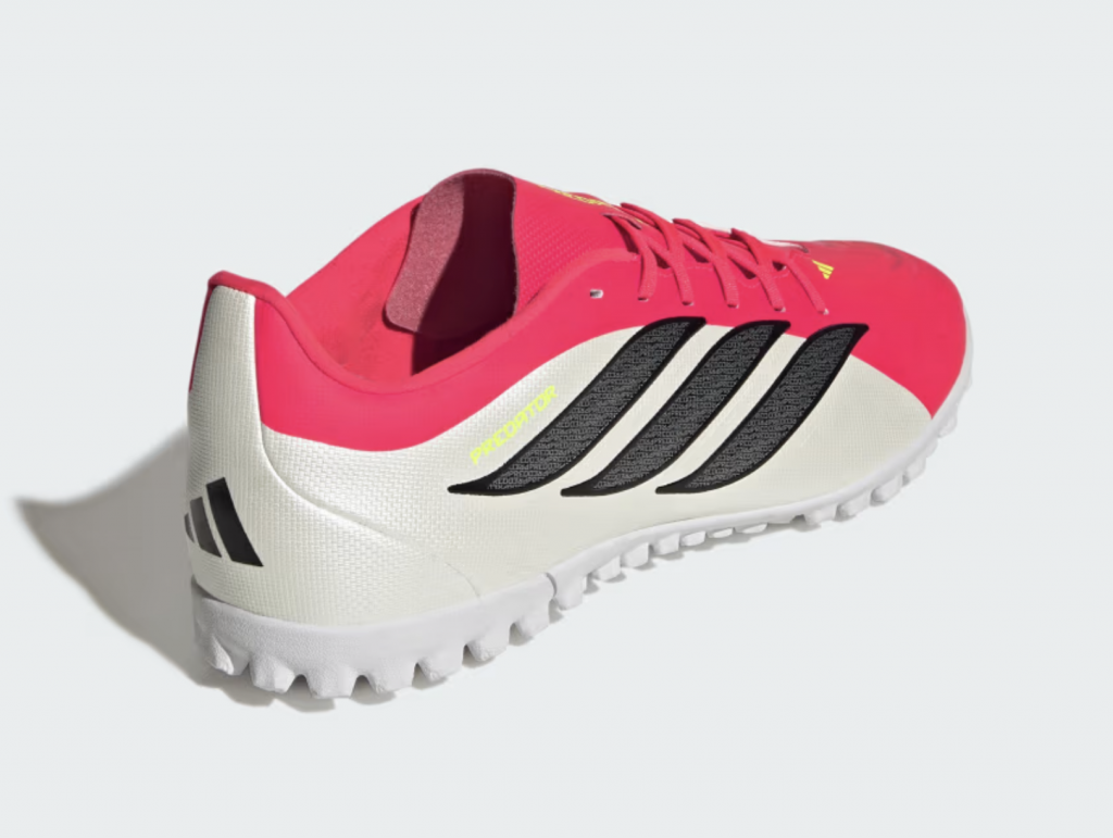 Шиповки Adidas Predator Club TF