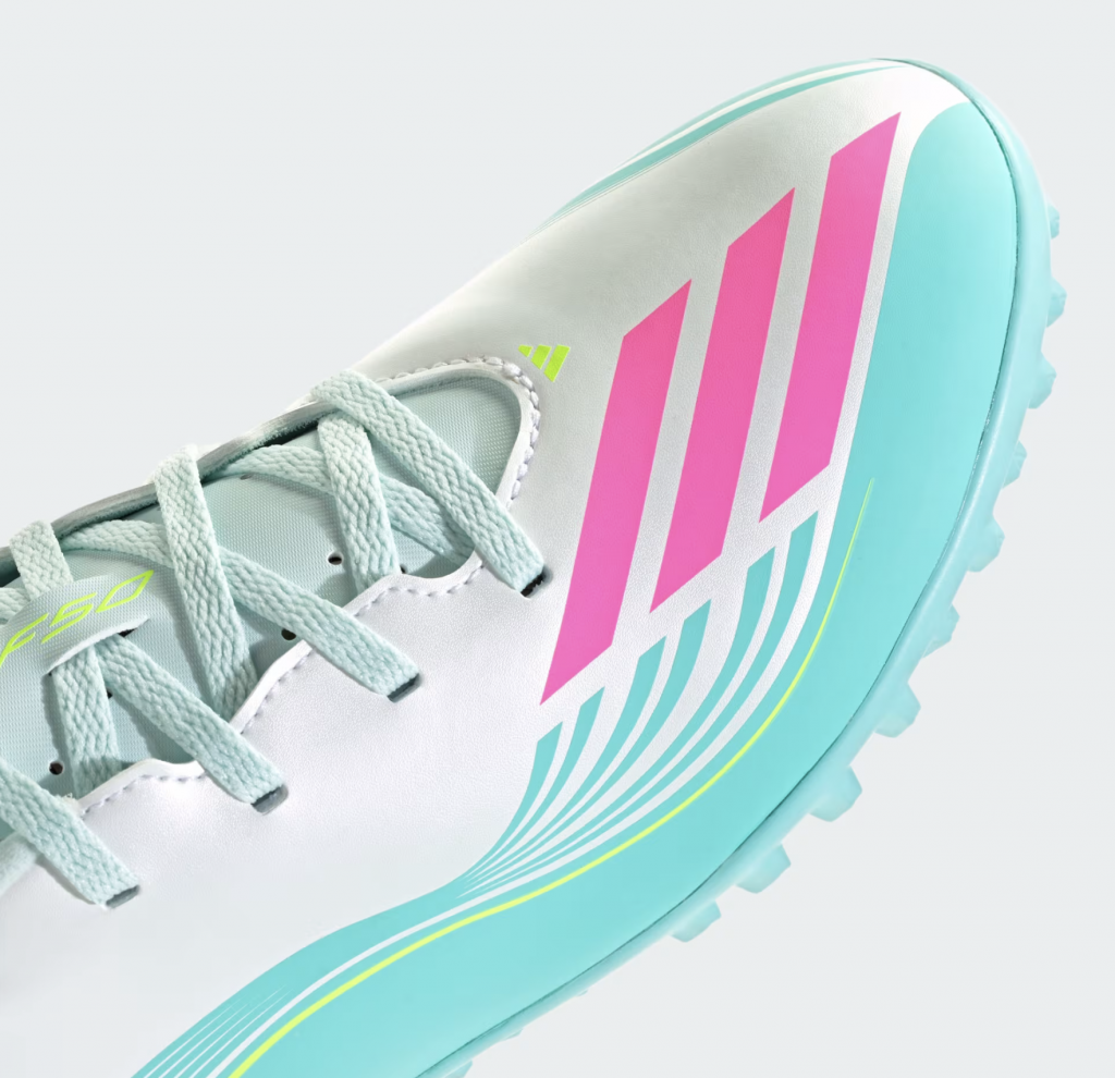 Шиповки Adidas F50 Club Messi TF