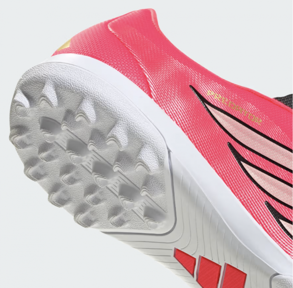 Шиповки Adidas Predator Club TF