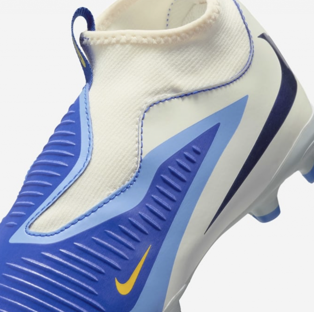 Бутсы детские Nike Phantom 6 High Academy LV8 JR FG