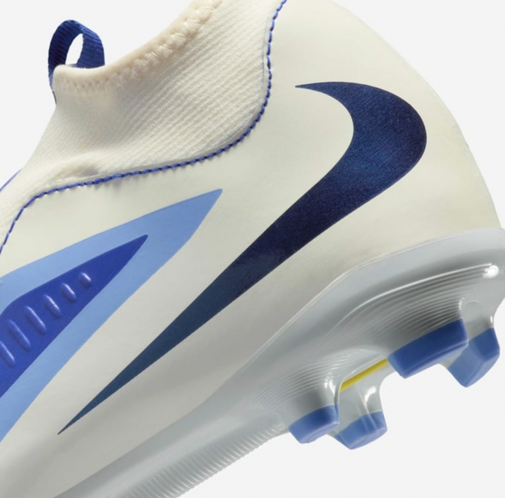 Бутсы детские Nike Phantom 6 High Academy LV8 JR FG