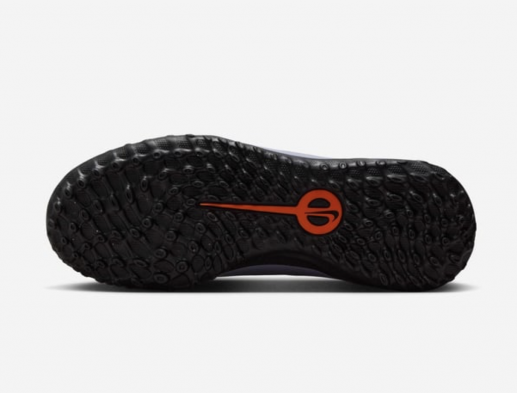 Шиповки детские Nike Tiempo Legend 10 Club JR TF