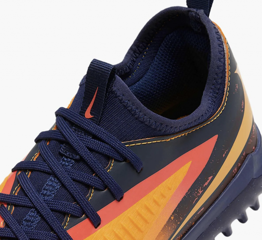 Шиповки детские Nike Phantom 6 Low Academy Erling Haaland JR TF