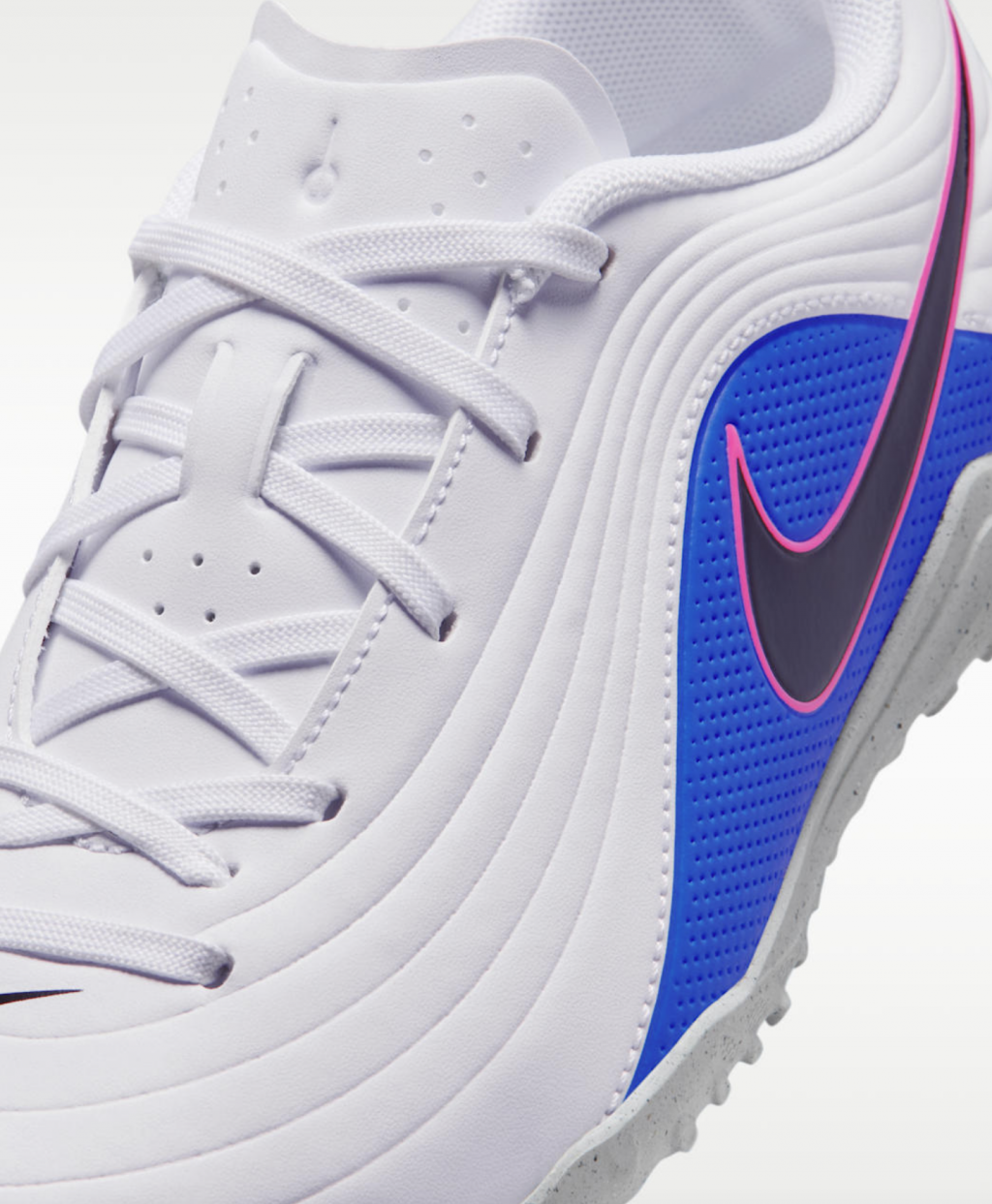 Шиповки детские Nike Tiempo Maestro Club JR TF