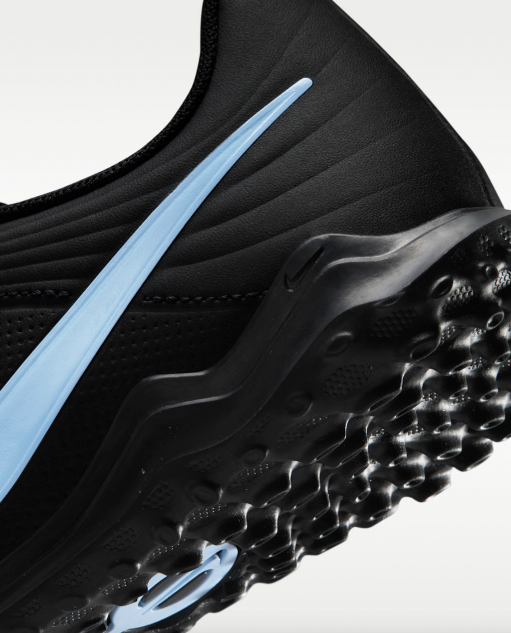 Шиповки детские Nike Tiempo Maestro Club JR TF