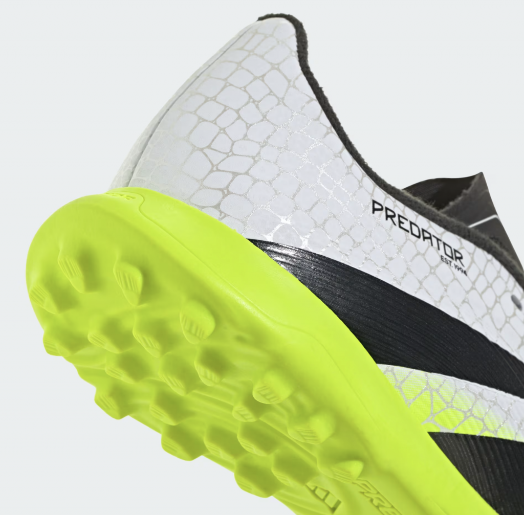 Шиповки детские Adidas Predator League JR TF