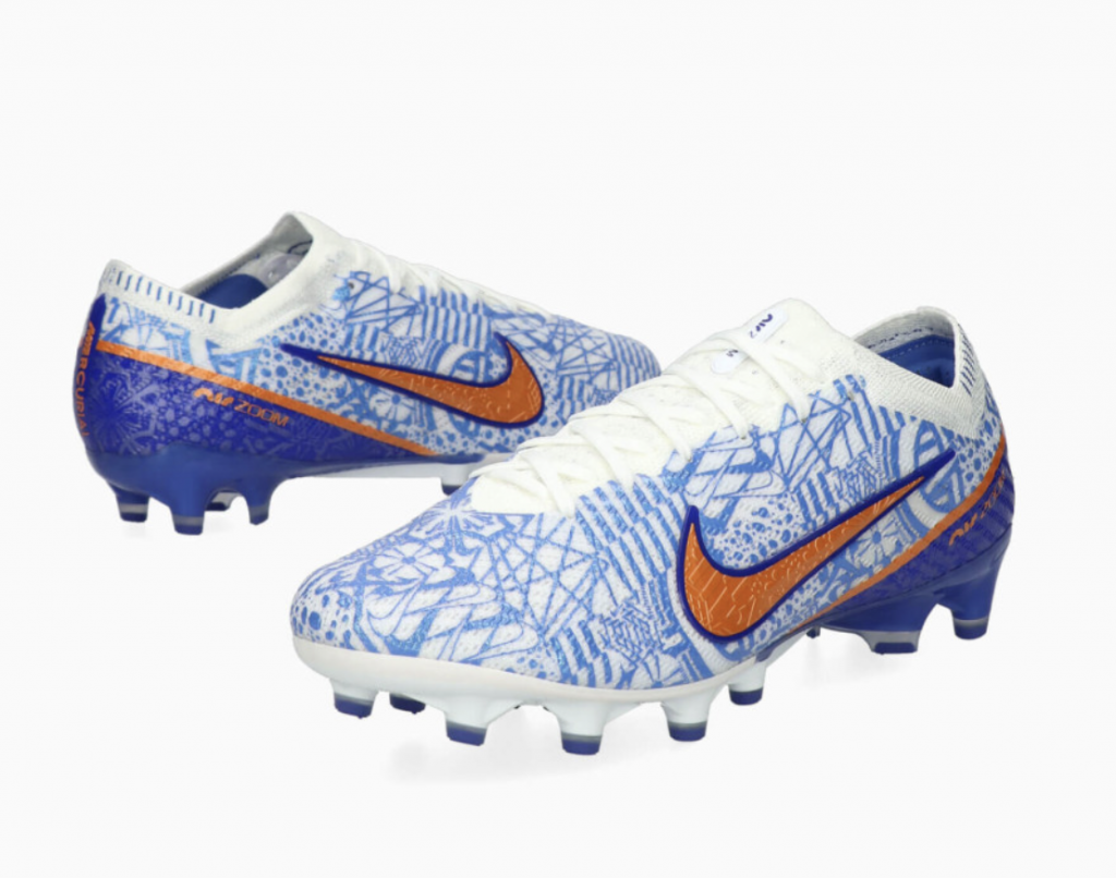Бутсы профессиональные Nike Mercurial Vapor 15 CR7 Elite AG-PRO