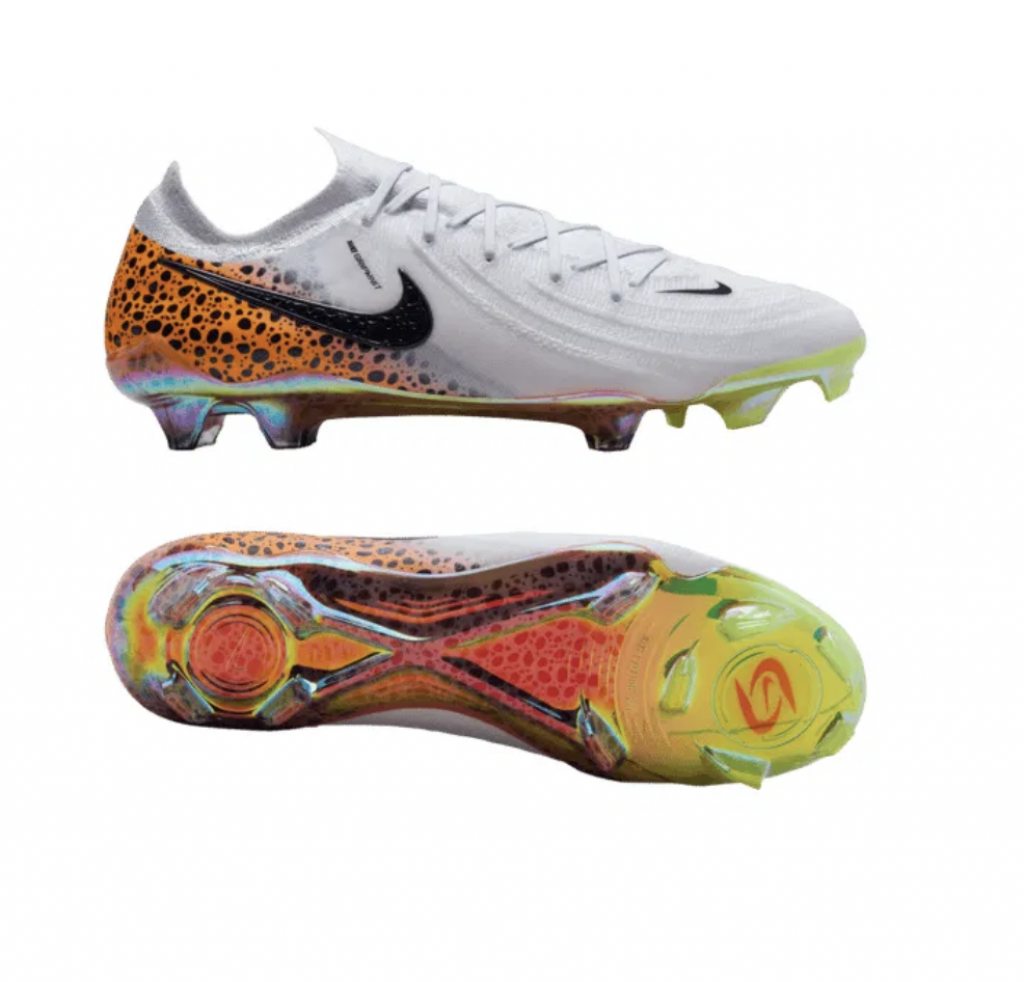 Бутсы профессиональные Nike Phantom GX II Elite FG Oly White