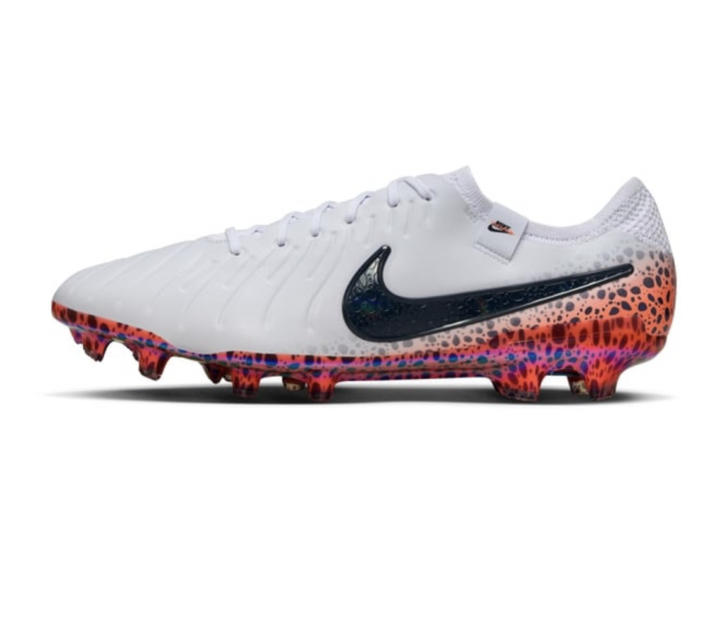 Бутсы профессиональные Nike Tiempo Legend 10 Elite FG