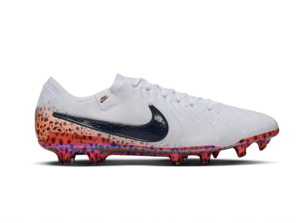 Бутсы профессиональные Nike Tiempo Legend 10 Elite FG