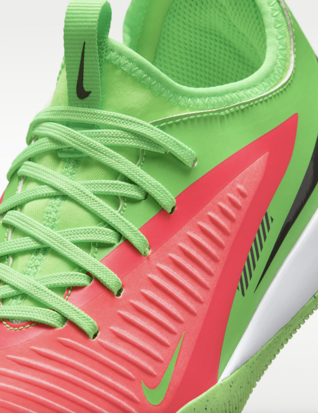 Футзалки детские Nike Phantom 6 Academy Erling Haaland IN JR