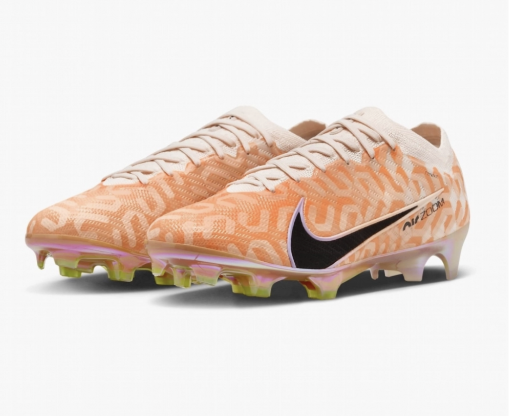 Бутсы профессиональные Nike Mercurial Vapor 15 Elite FG