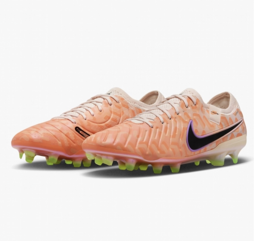 Бутсы профессиональные Nike Tiempo Legend 10 Elite FG