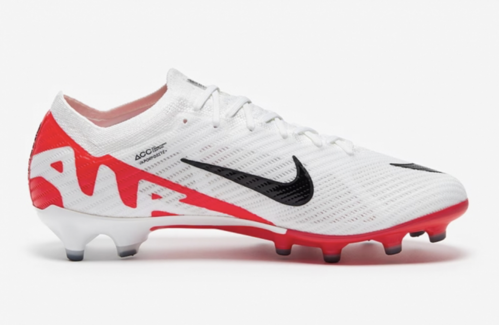 Бутсы профессиональные Nike Mercurial Vapor 15 Elite AG-PRO