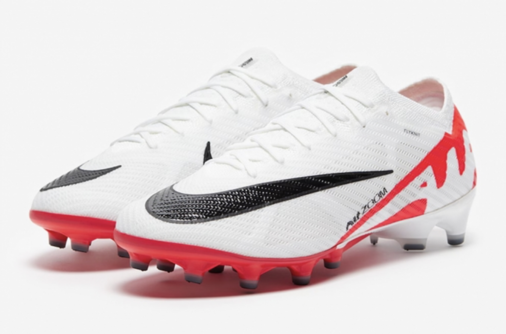 Бутсы профессиональные Nike Mercurial Vapor 15 Elite AG-PRO