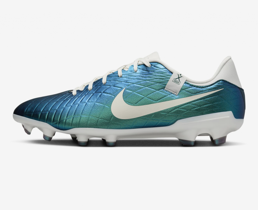 Бутсы Nike Tiempo Legend 10 Academy FG