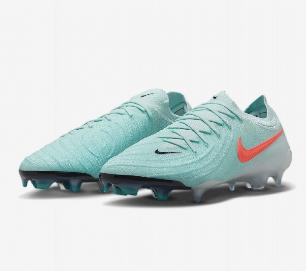 Бутсы профессиональные Nike Phantom GX II Elite FG