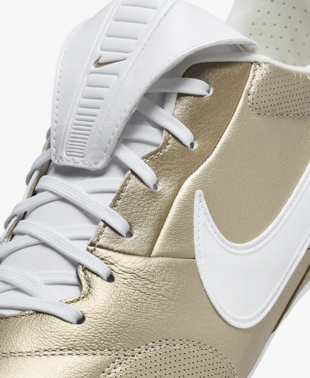 Бутсы профессиональные Nike Premier 3 FG