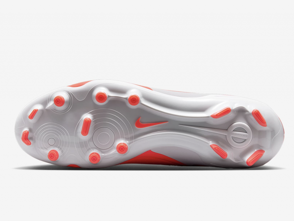 Бутсы Nike Tiempo Legend 10 Academy FG