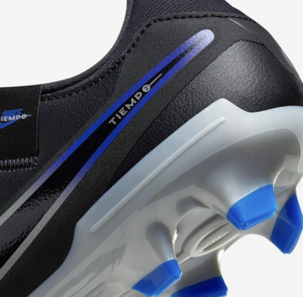Бутсы Nike Tiempo Legend 10 Academy FG