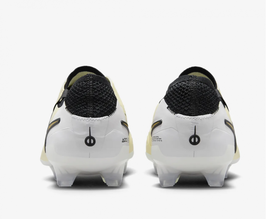 Бутсы профессиональные Nike Tiempo Legend 10 Elite FG