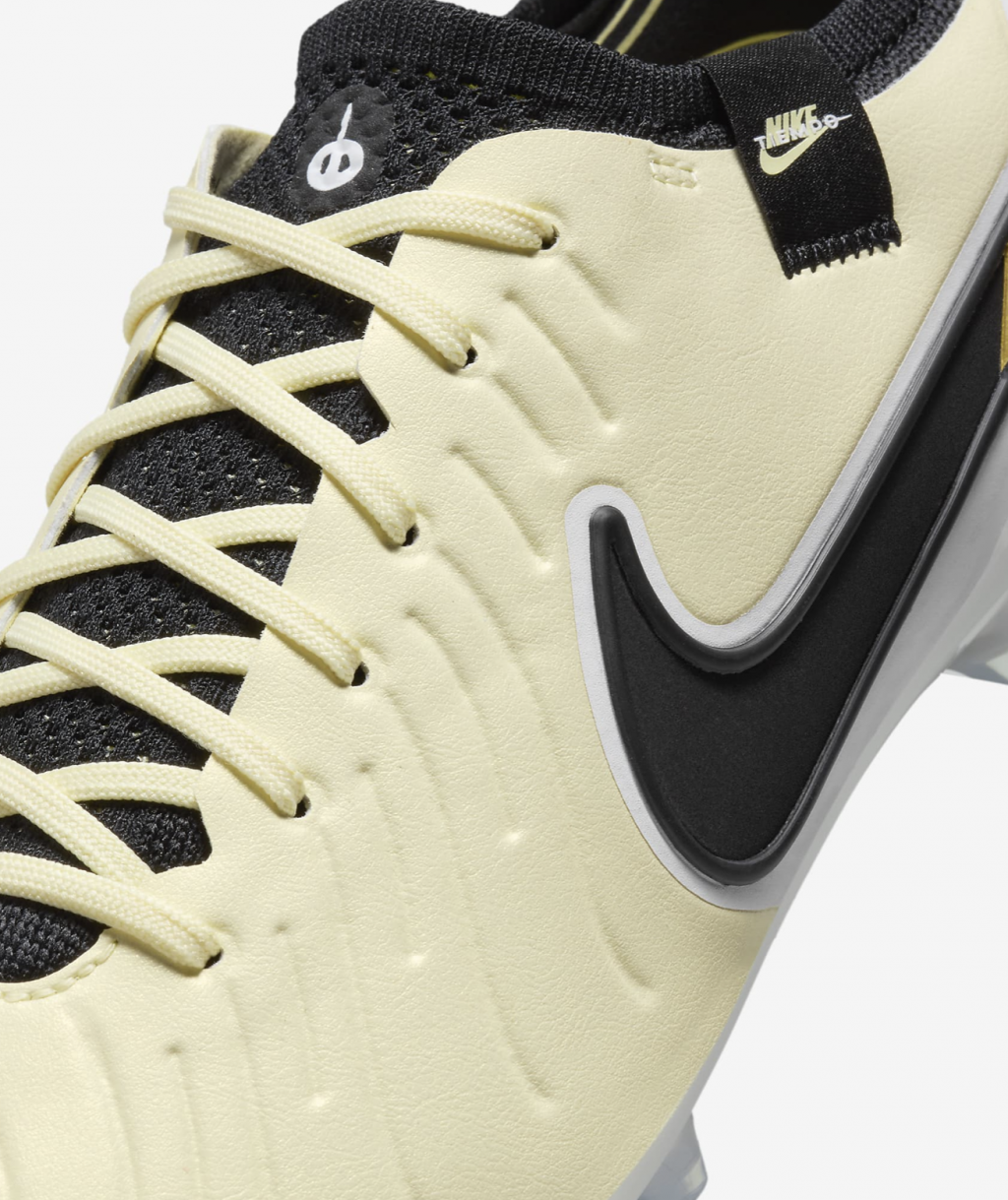 Бутсы профессиональные Nike Tiempo Legend 10 Elite FG