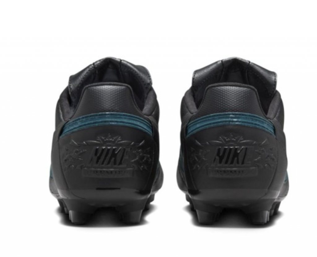 Бутсы профессиональные Nike Premier 3 FG