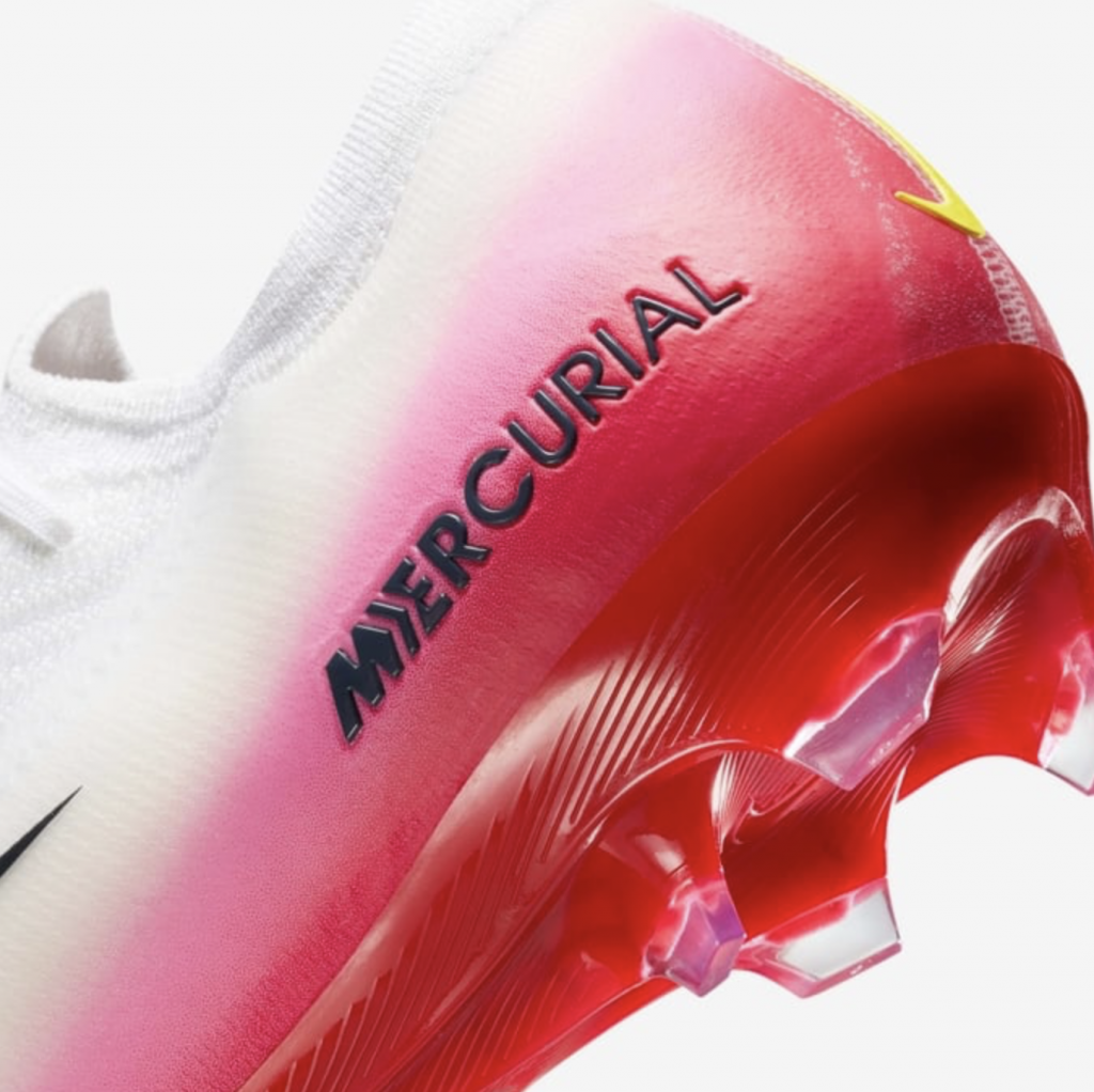Бутсы профессиональные Nike Mercurial Vapor 16 Elite FG