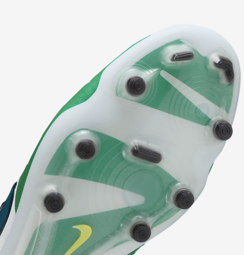 Бутсы профессиональные Nike Tiempo Legend 10 Elite LV8 FG