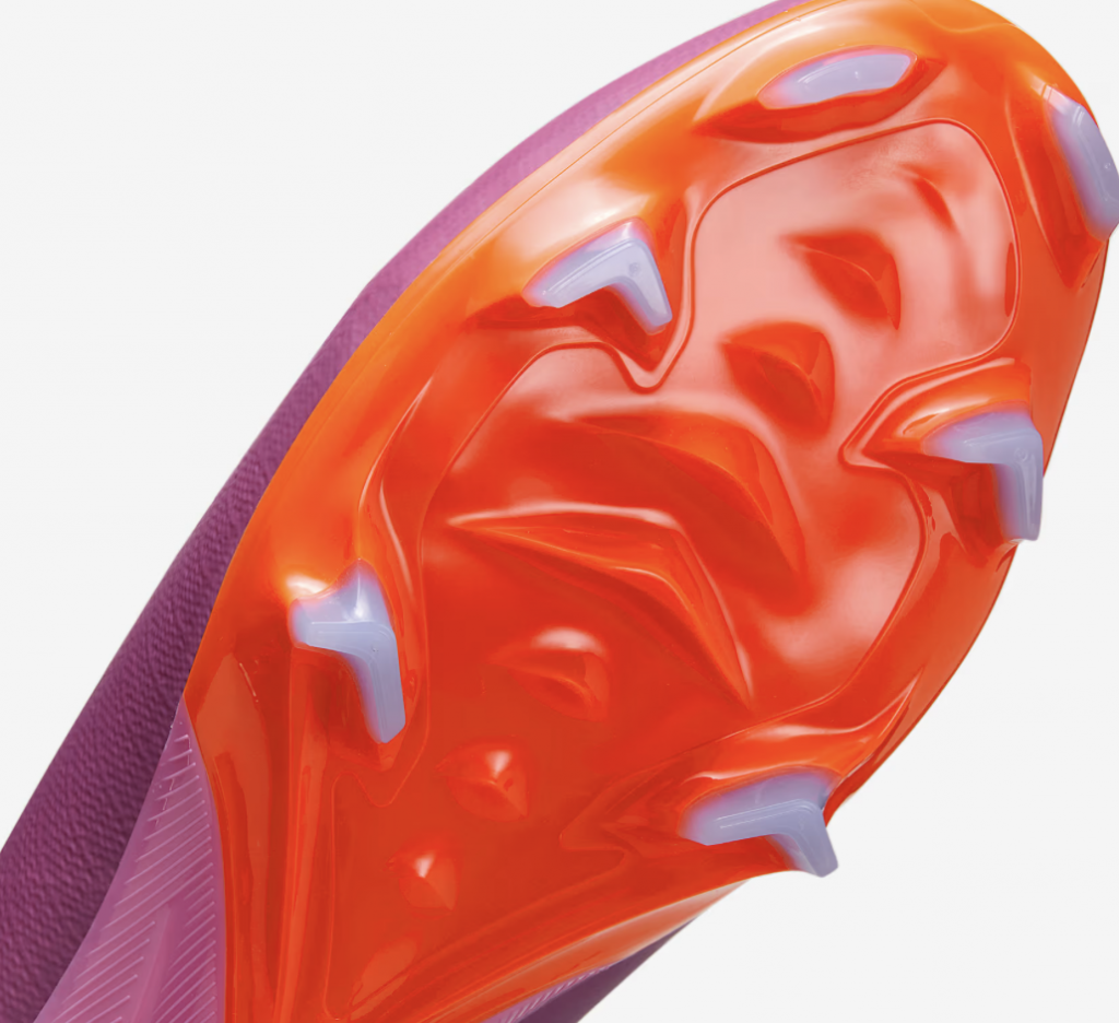 Бутсы полупрофессиональные Nike Mercurial Vapor 16 FG-Pro