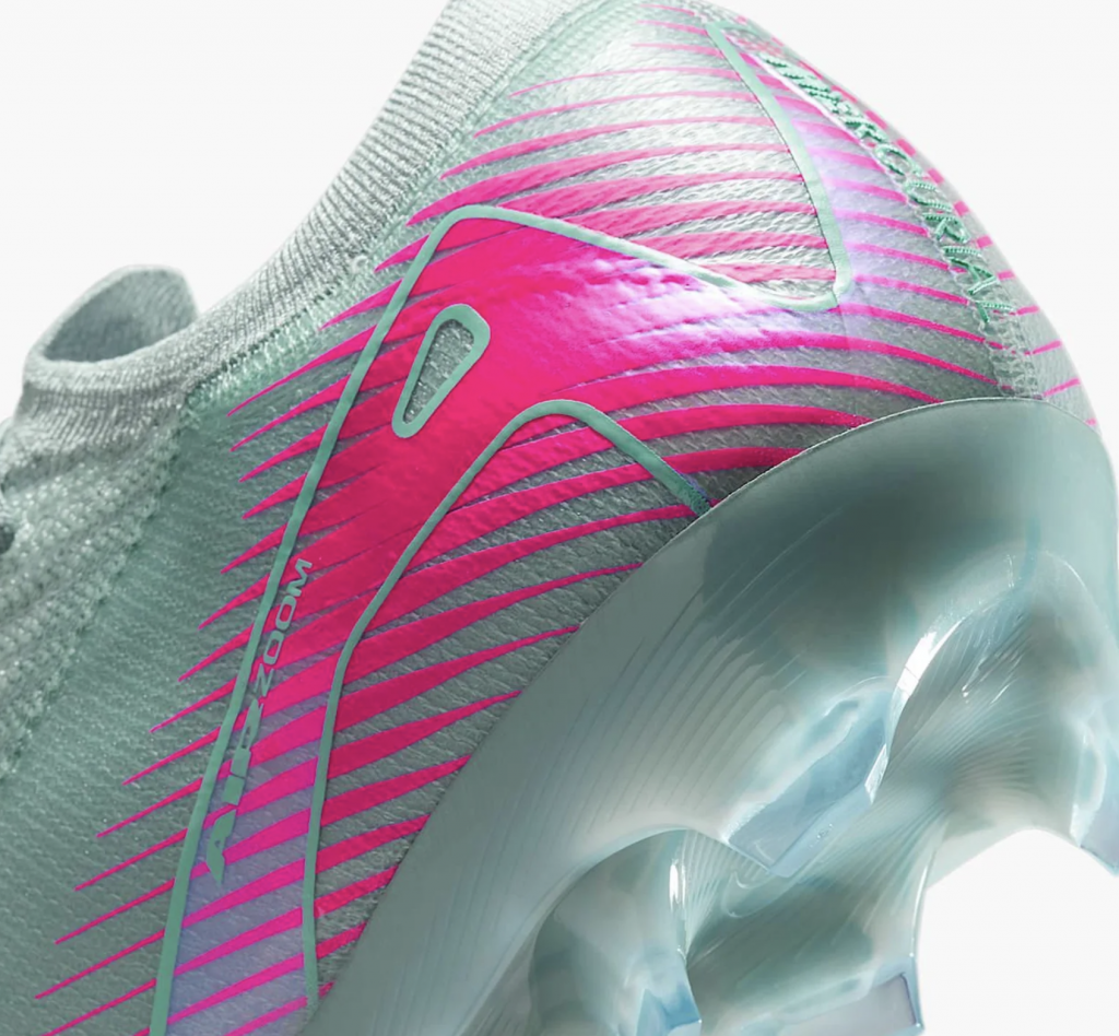 Бутсы профессиональные Nike Mercurial Vapor 16 Elite FG