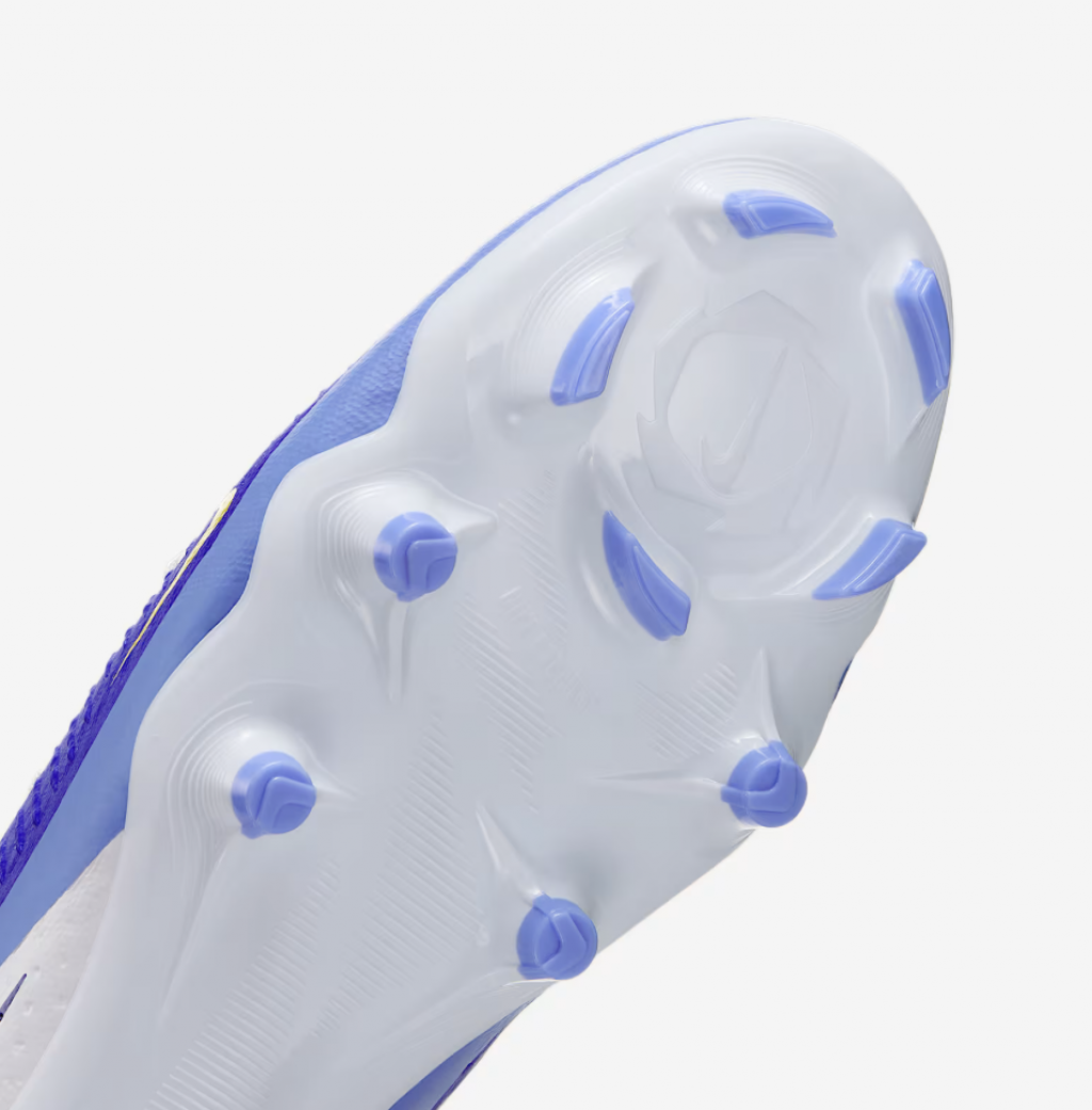 Бутсы Nike Phantom 6 Low Academy LV8 FG