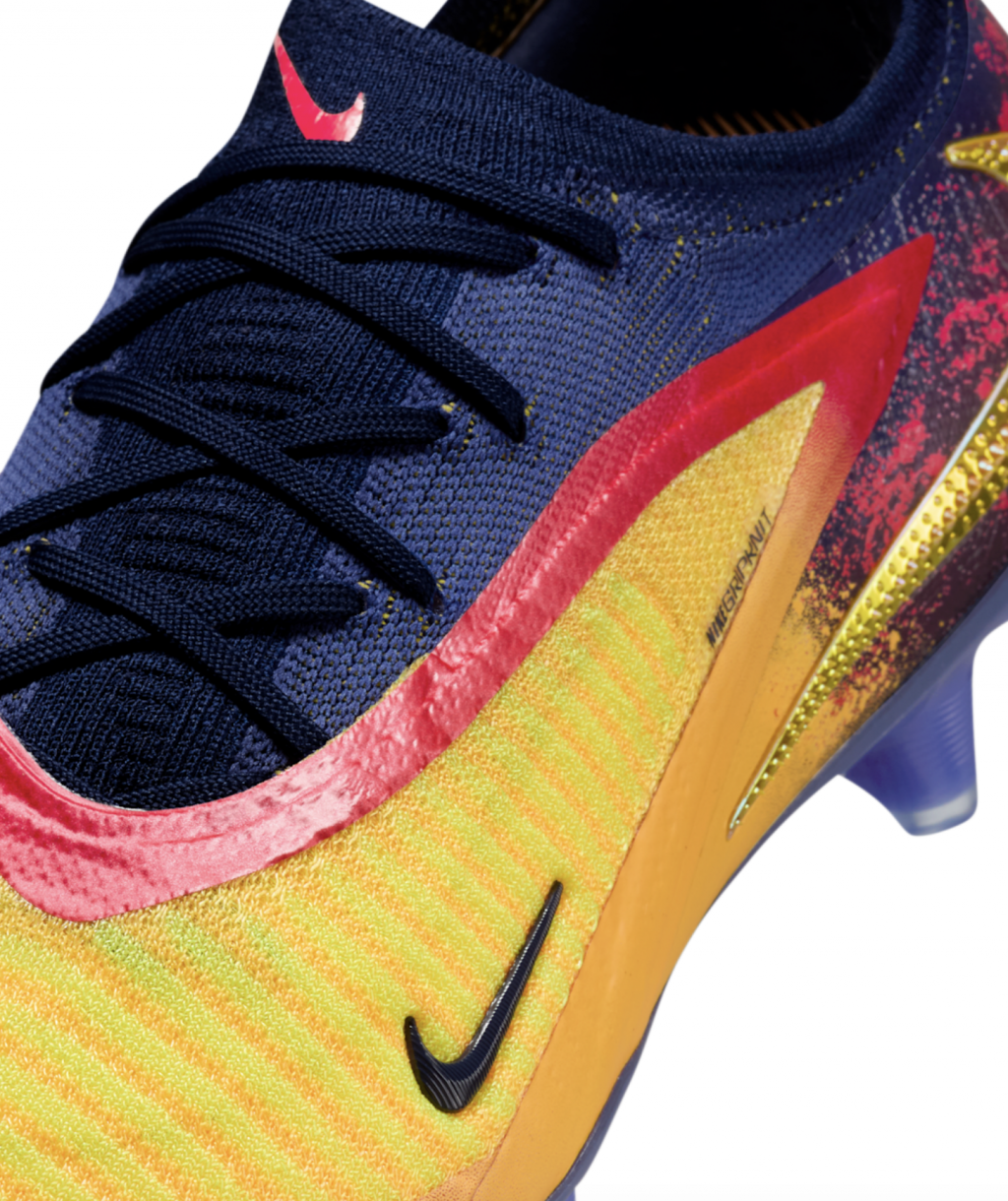 Бутсы профессиональные Nike Phantom 6 Low EH Elite FG