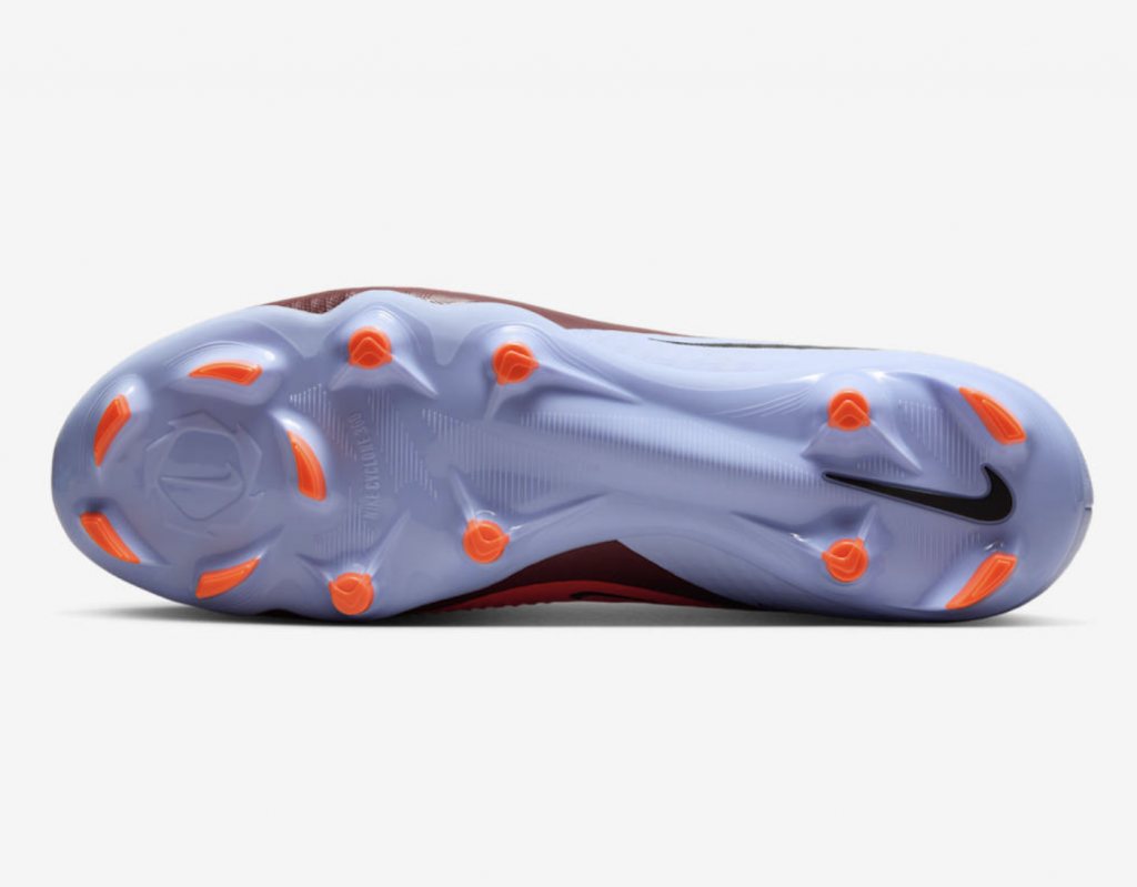 Бутсы Nike Phantom 6 Low Academy FG