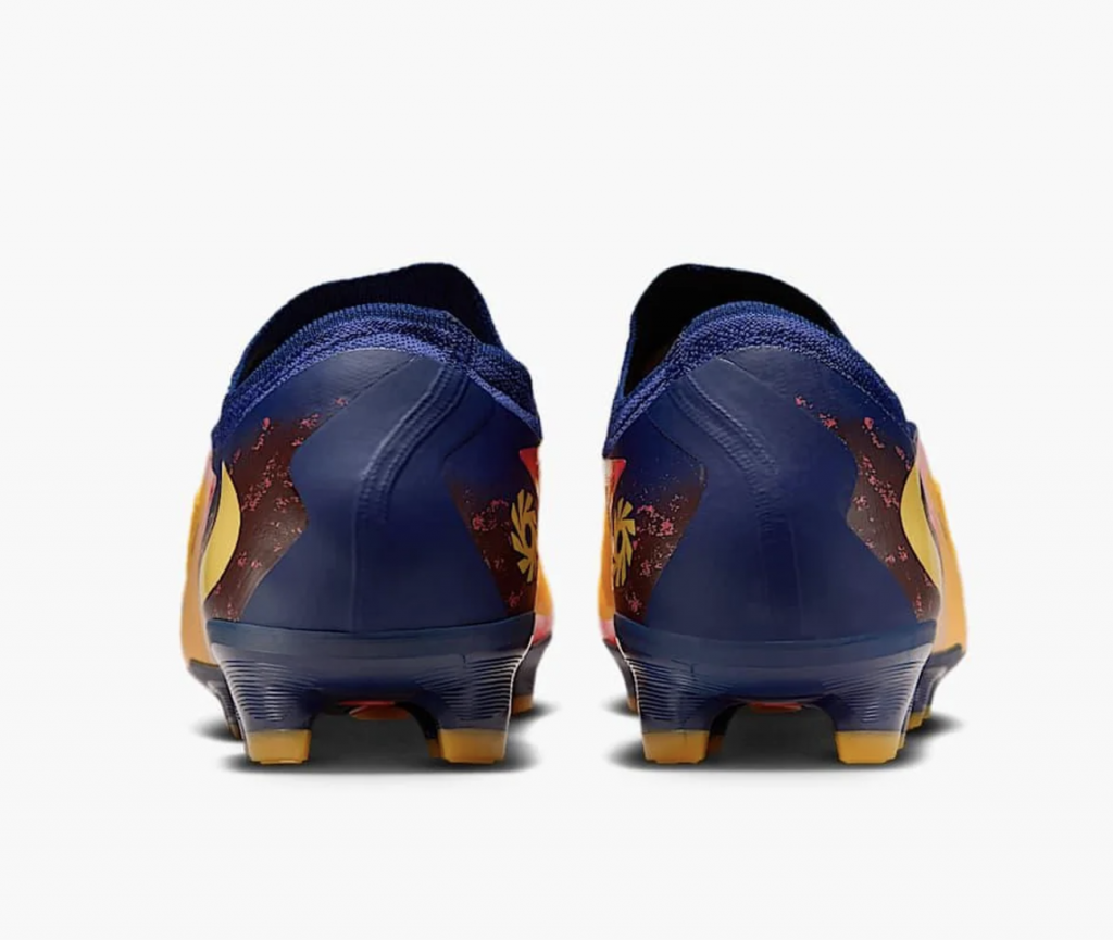 Бутсы полупрофессиональные Nike Phantom 6 Low EH Pro FG