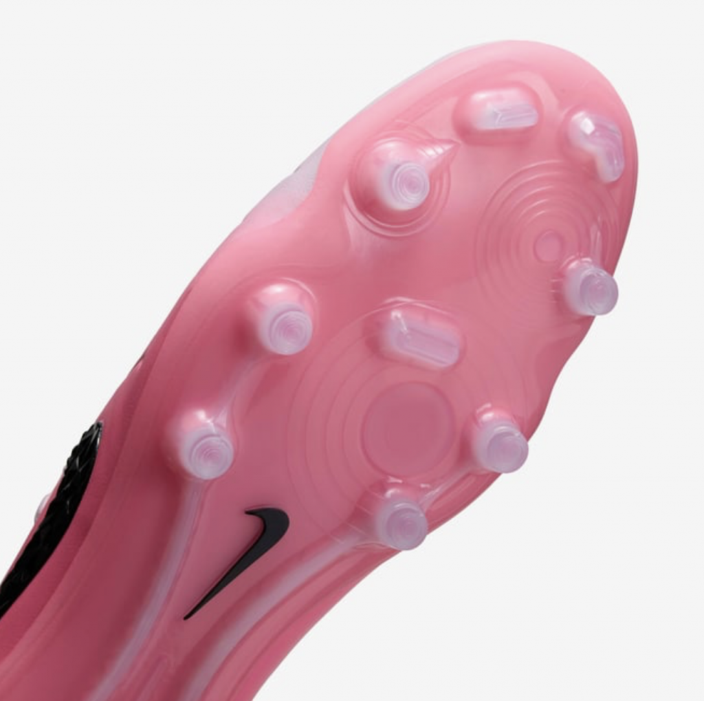 Бутсы профессиональные Nike Tiempo Legend 10 Elite FG