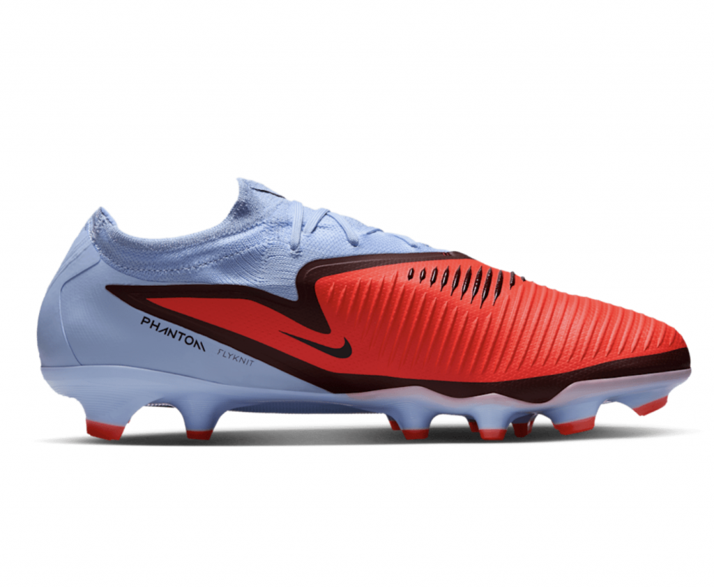 Бутсы полупрофессиональные Nike Phantom 6 Low Pro FG