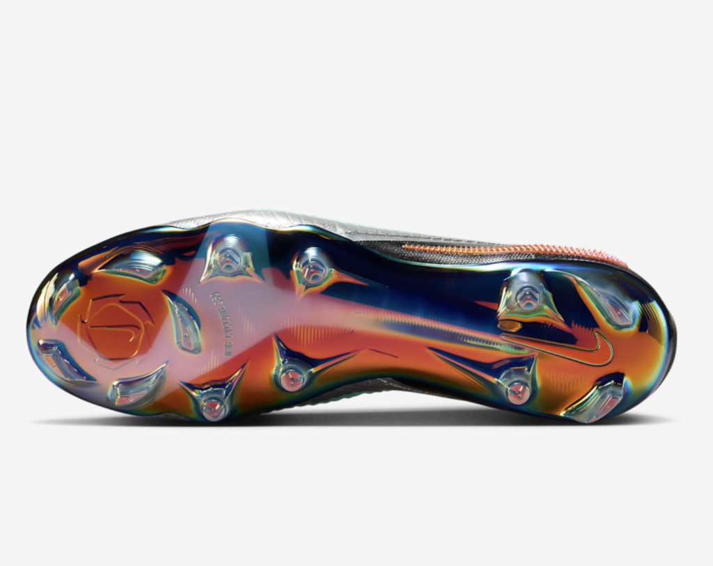 Бутсы профессиональные Nike Phantom 6 Low Elite FG