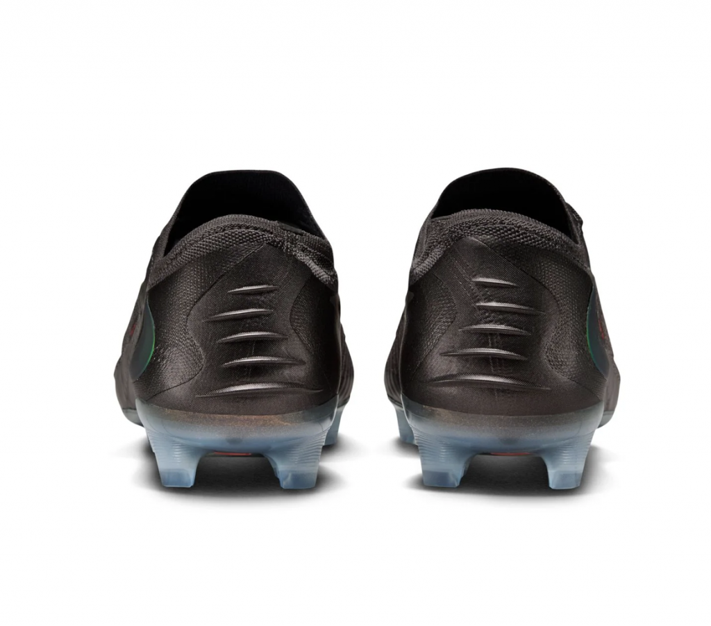 Бутсы профессиональные Nike Phantom 6 Low Elite LV8 FG