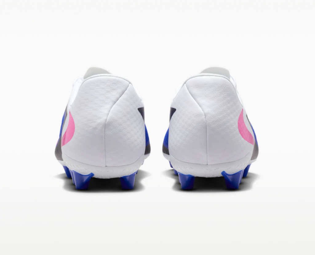 Бутсы Nike Phantom 6 Low Academy AG