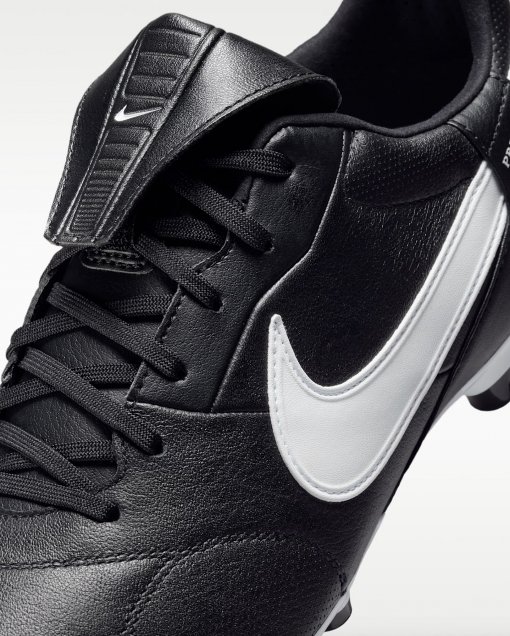 Бутсы профессиональные Nike Premier 3 FG
