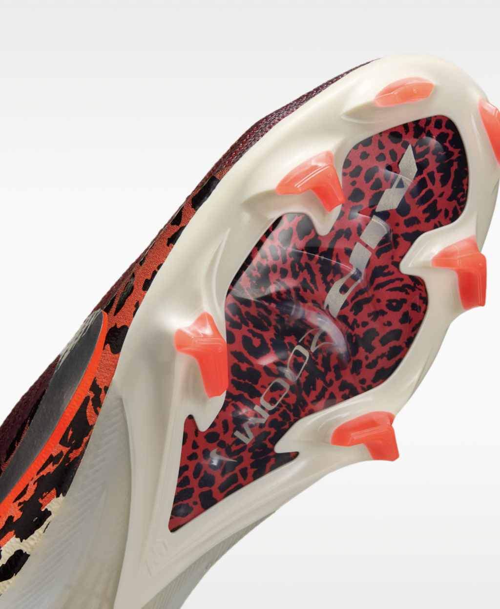 Бутсы профессиональные Nike Mercurial Vapor 16 NU3 Elite FG