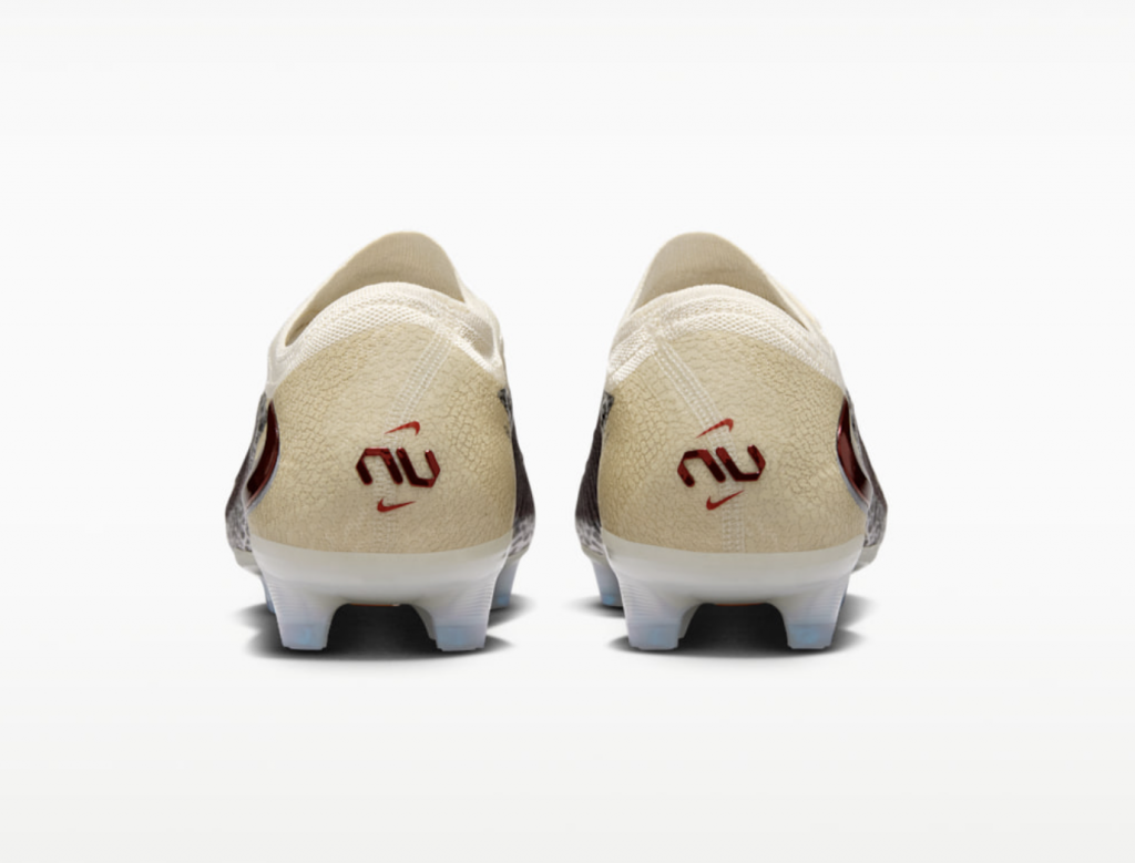 Бутсы профессиональные Nike Phantom 6 Low NU3 Elite FG