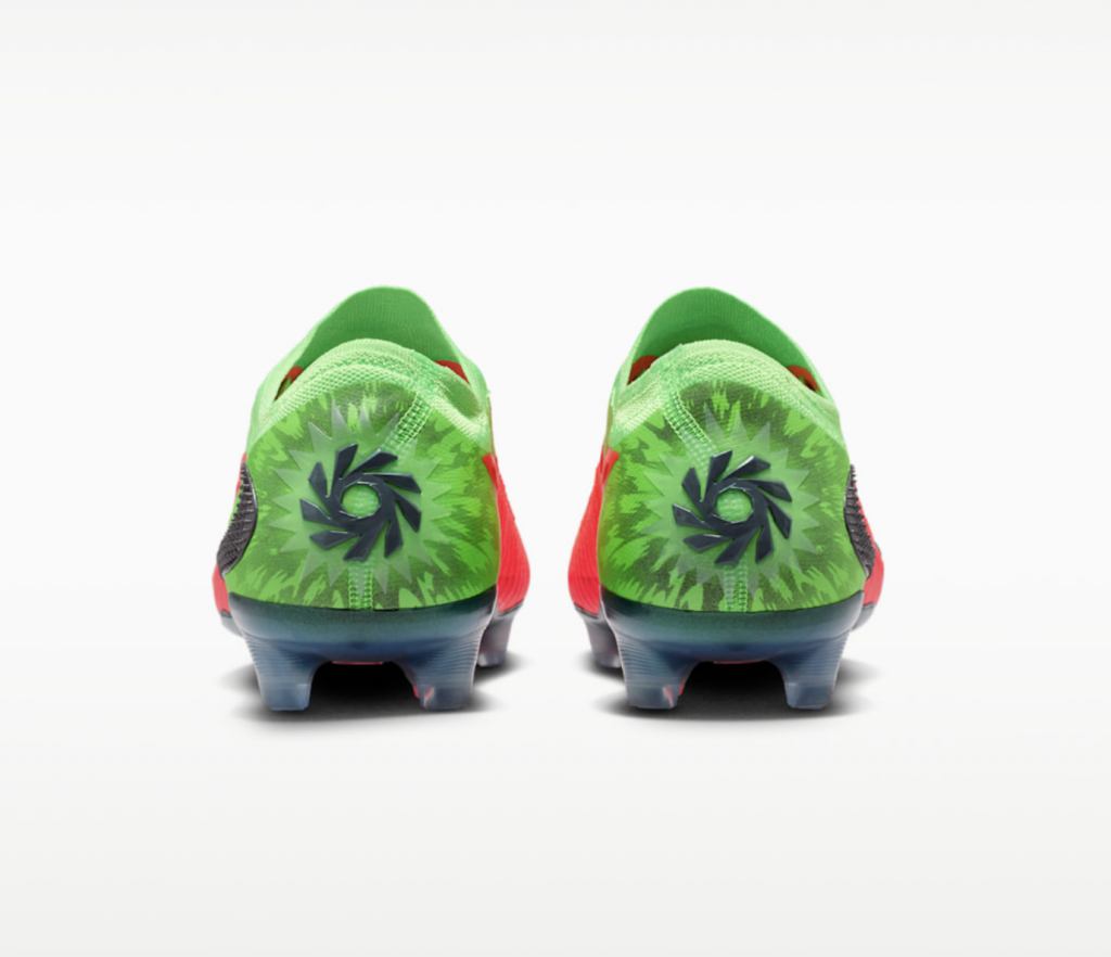 Бутсы профессиональные Nike Phantom 6 Low EH Elite FG