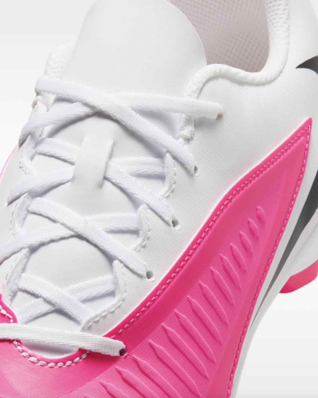 Бутсы Nike Phantom 6 Low Club FG