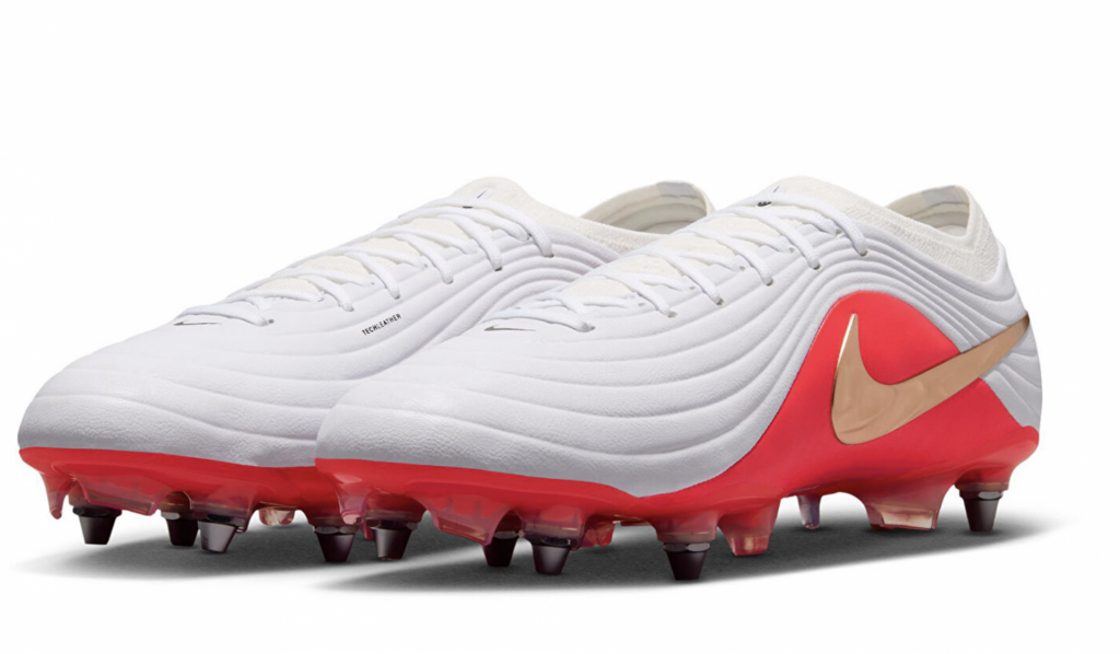 Бутсы профессиональные Nike Tiempo Maestro Elite SG-Pro