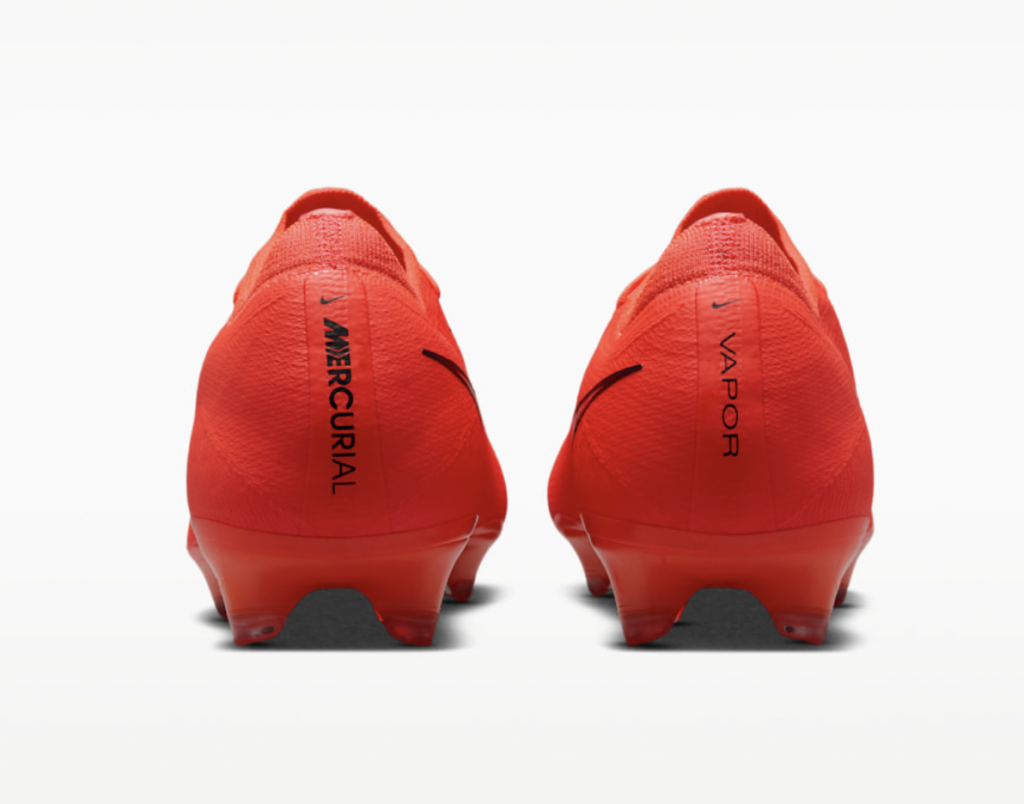 Бутсы профессиональные Nike Mercurial Vapor 17 Elite FG