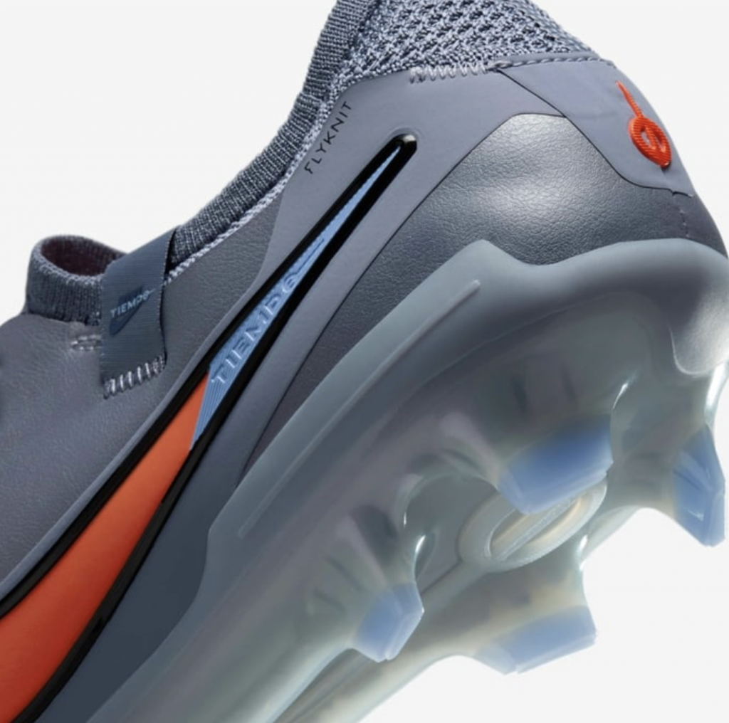 Бутсы профессиональные Nike Tiempo Legend 10 Elite FG