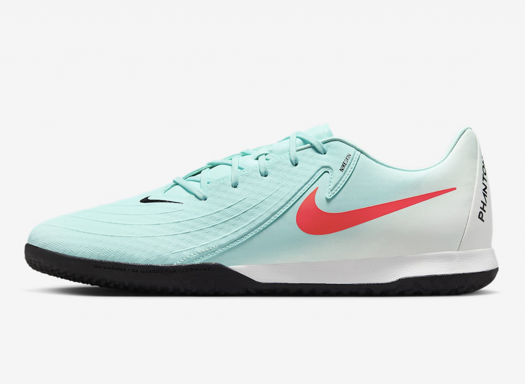 Футзалки Nike Phantom GX II Academy Indoor
