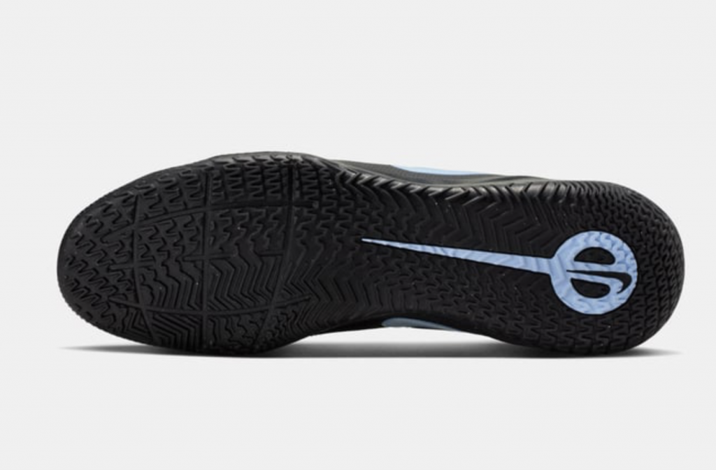 Футзалки Nike Tiempo Maestro Club Indoor
